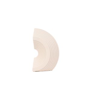 G25-27a Ceramic Figure B Cream